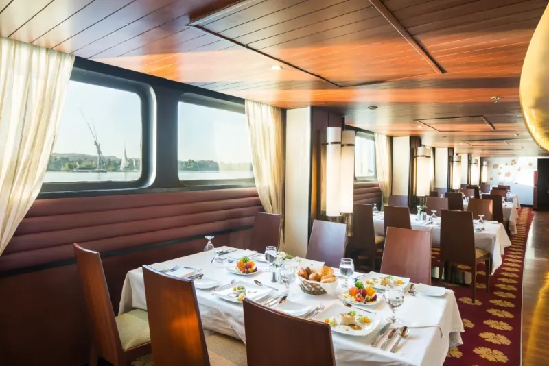 ms-alyssa-nile-cruise-5-star-deluxe-luxor-aswan-2026- Restaurant