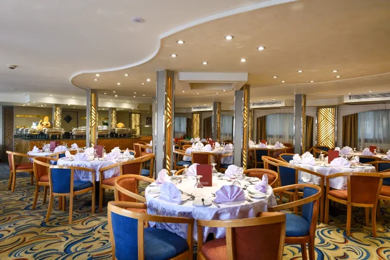 MS Nile Treasure La Ziza Restaurant — full board dining with Egyptian and international buffet cuisine
