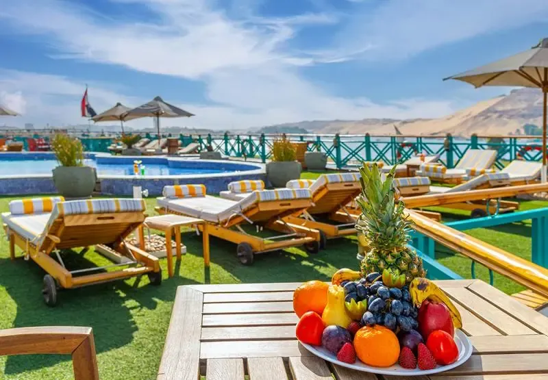 Sonesta Moon Goddess oversize outdoor pool with shallow water extension, Jacuzzi and sun deck bar with panoramic Nile views, Egypt 2026