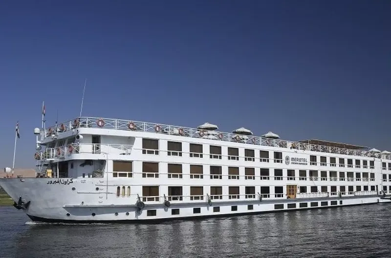 8-day Cairo and Nile cruise deluxe tour Egypt 5-star ship